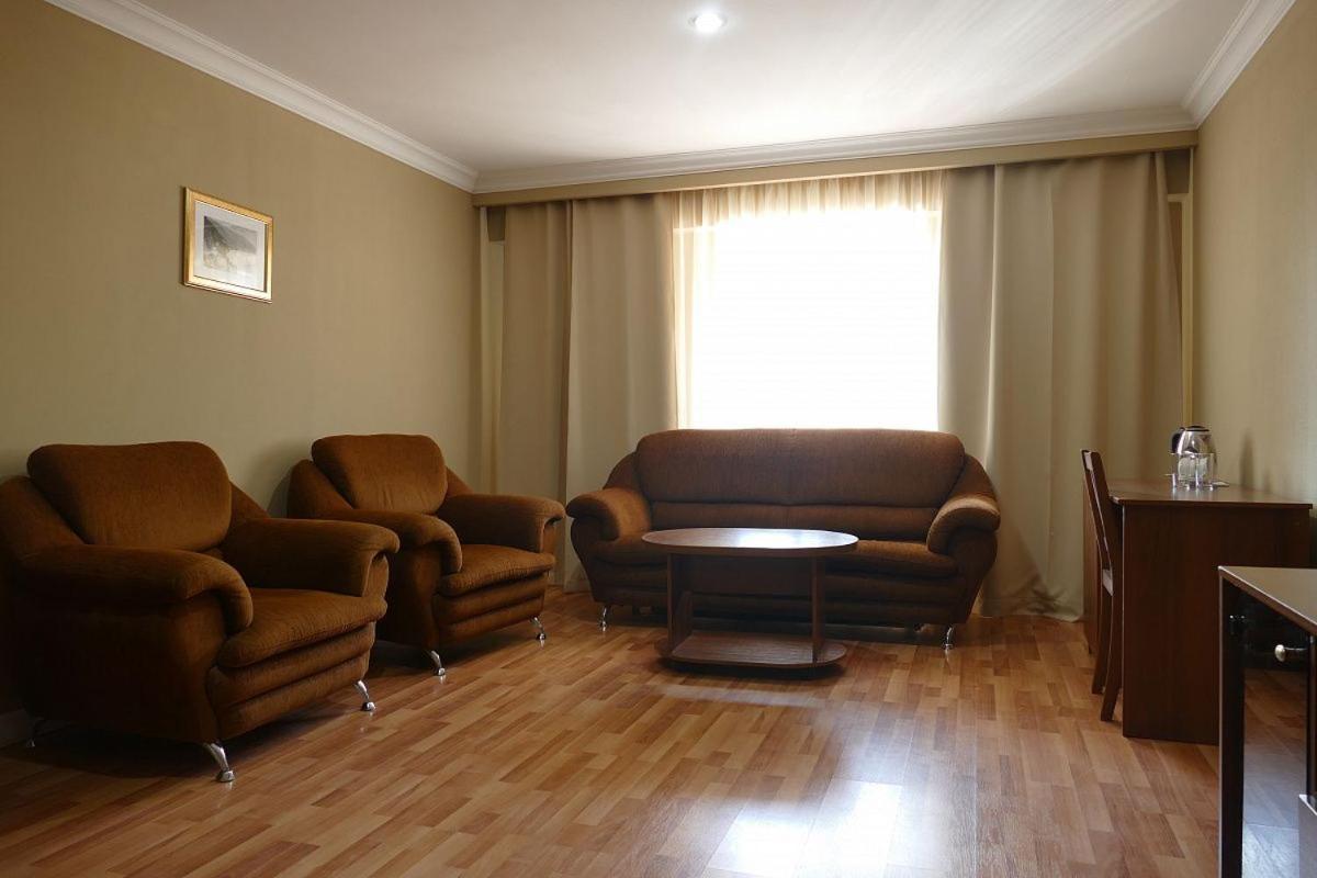 Hotel Abaata Gagry Zewnętrze zdjęcie