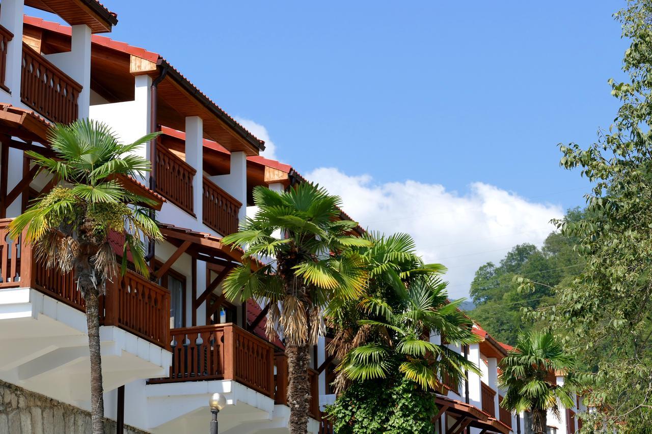 Hotel Abaata Gagry Zewnętrze zdjęcie