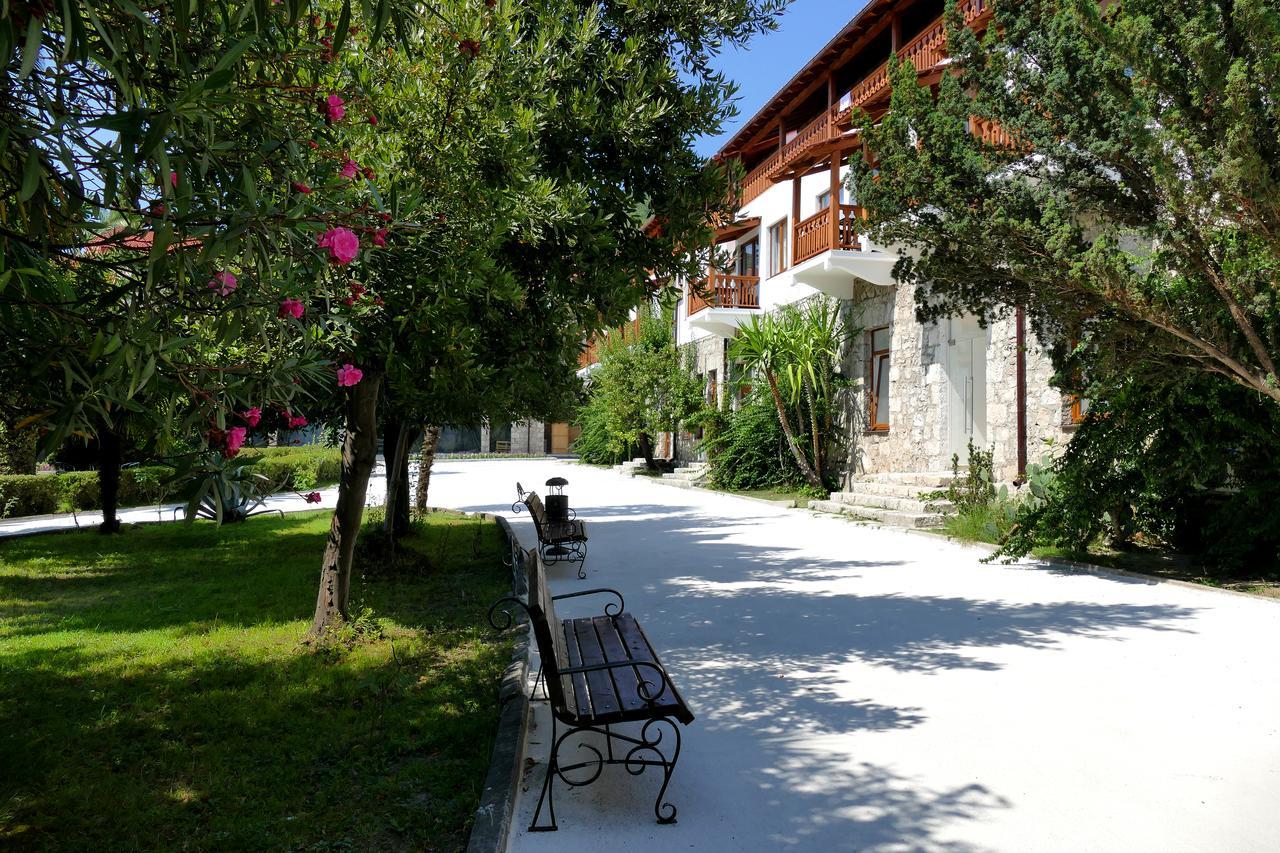 Hotel Abaata Gagry Zewnętrze zdjęcie