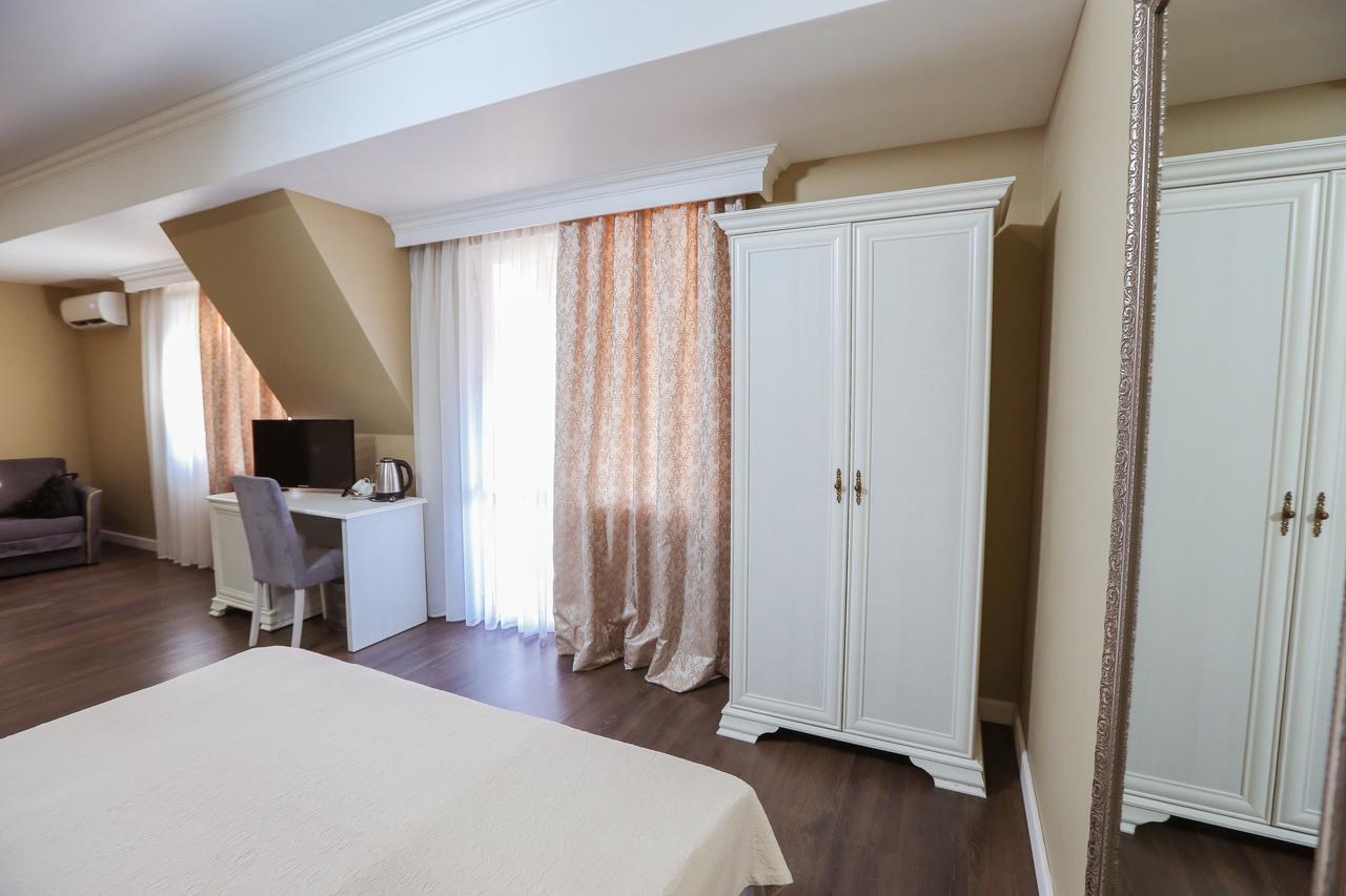 Hotel Abaata Gagry Zewnętrze zdjęcie
