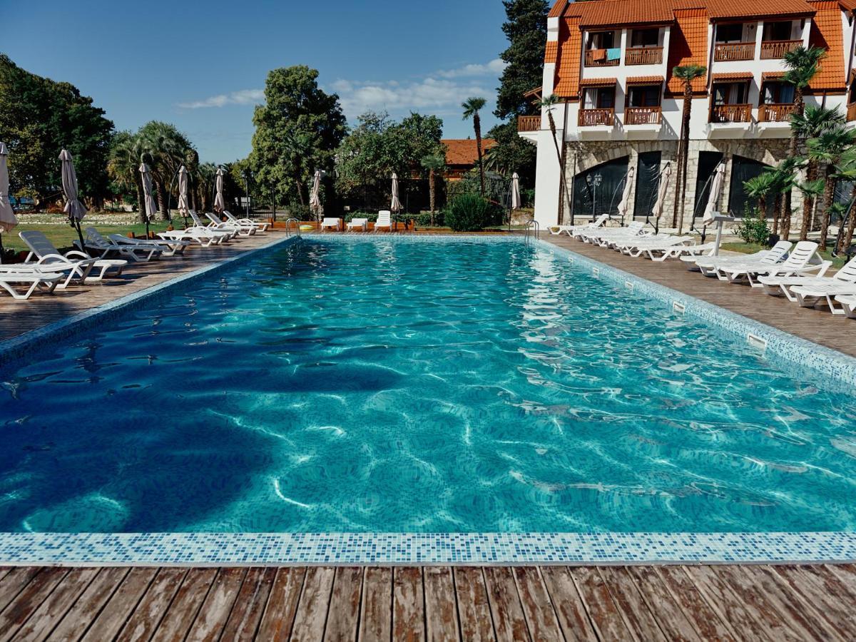 Hotel Abaata Gagry Zewnętrze zdjęcie